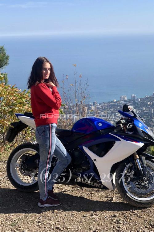 Проститутка Диана, Москвы у метро Улица 1905 года