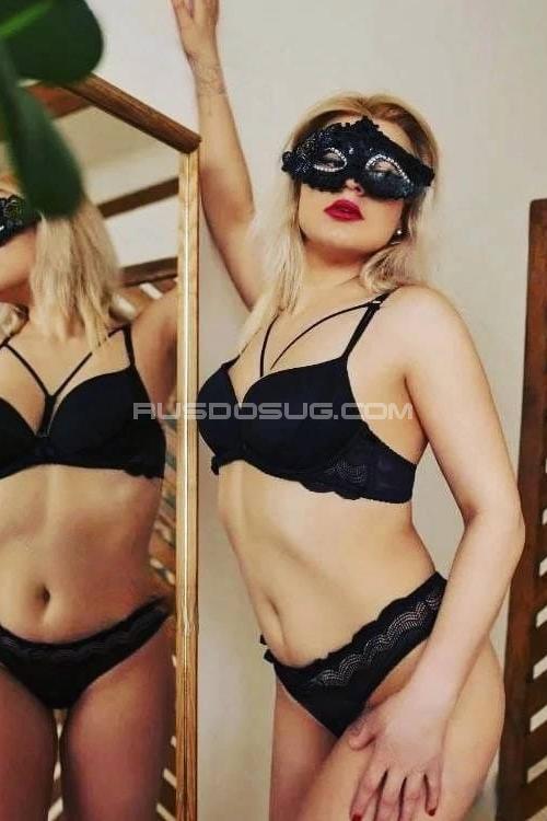 Проститутка Маргарита, Москва у метро Улица 1905 года