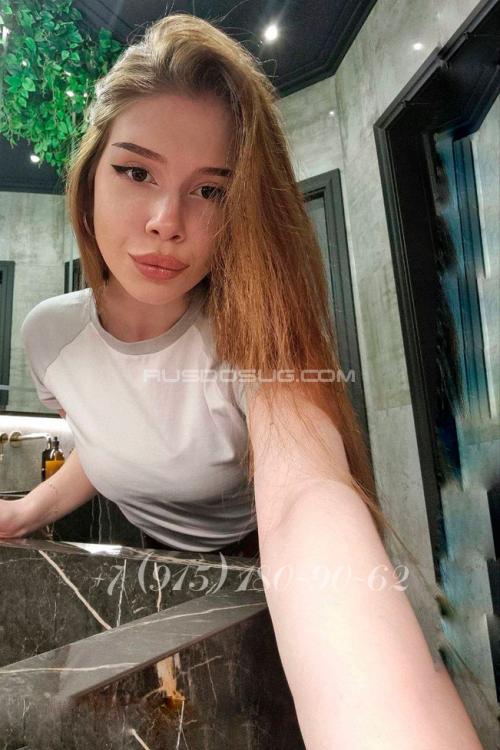 Проститутка Лана, Москвы у метро Маяковская