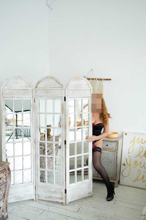 Проститутка Лена, Москвы у метро Домодедовская