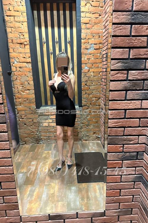 Проститутка Лена, в Москве у метро Маяковская