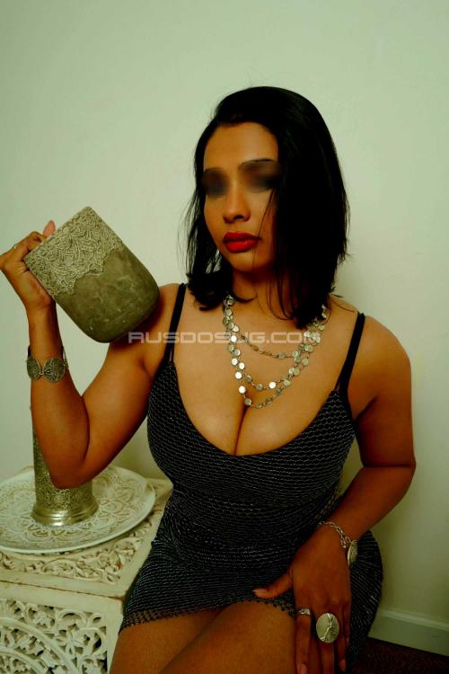 Проститутка Розмари, в Москве у метро Тверская