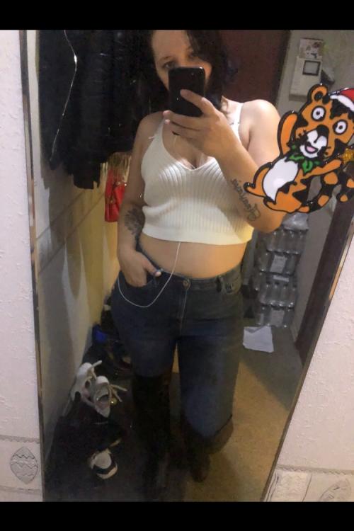 Доска Интим объявлений в Москве | Начни неделю с приятного