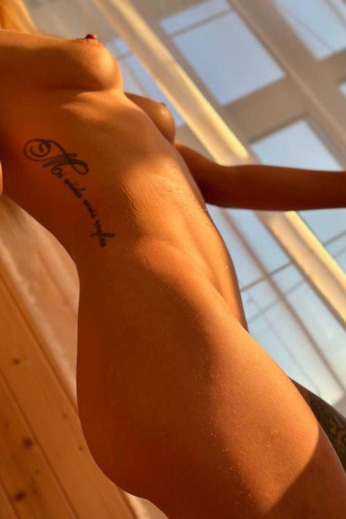 Проститутка Камила, Москва у метро Савёловская Проститутка Камила, Москва у метро Савёловская