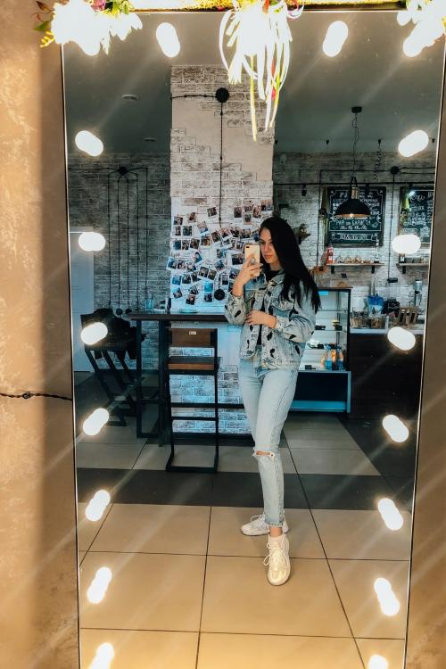 Частные объявления проституток Москва | Юная дева ищет компанию на вечер)