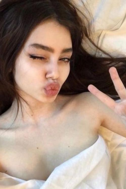 Девушка Проститутка в Питере у метро Улица Дыбенко