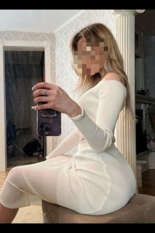 Девушка Проститутка в Питере у метро Новочеркасская