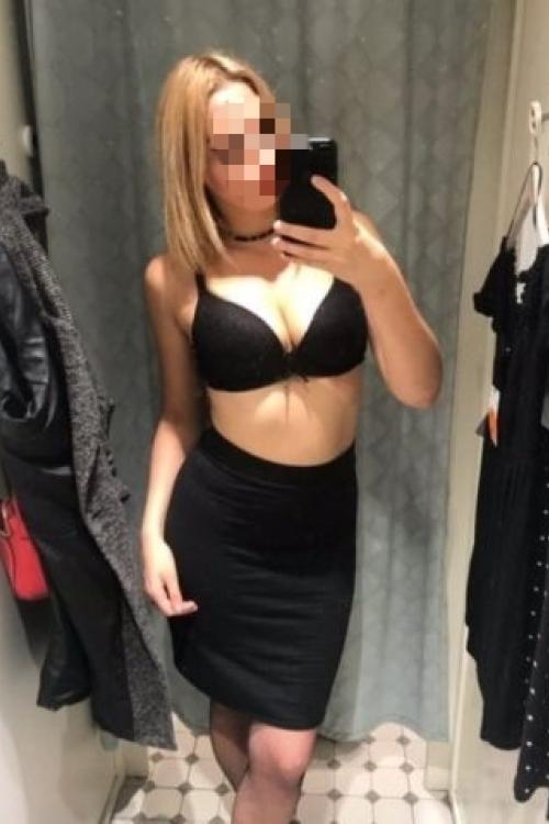 Девушка Проститутка в Питере у метро Ломоносовская