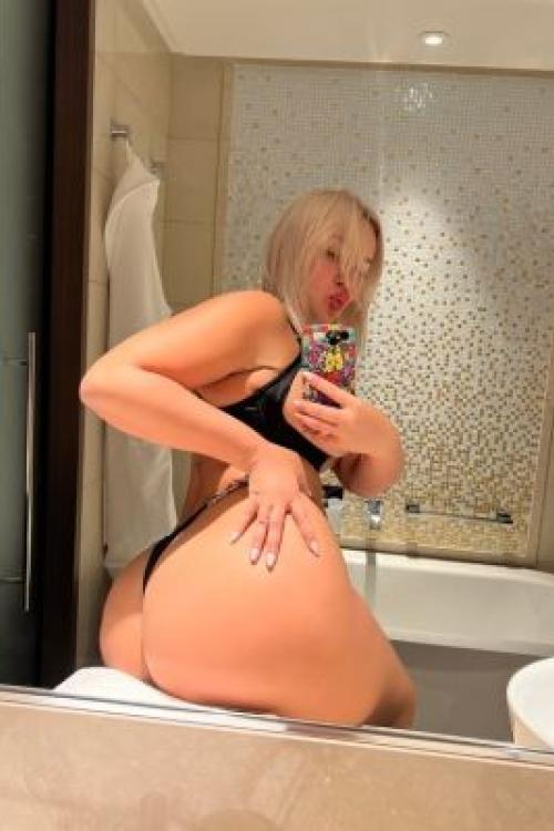 Девушка Проститутка в Питере у метро Проспект Большевиков