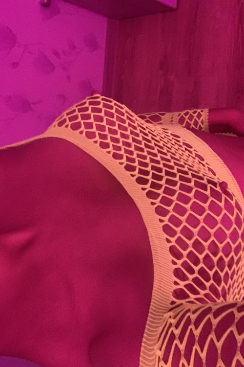 Девушка Проститутка в Питере у метро Дунайская