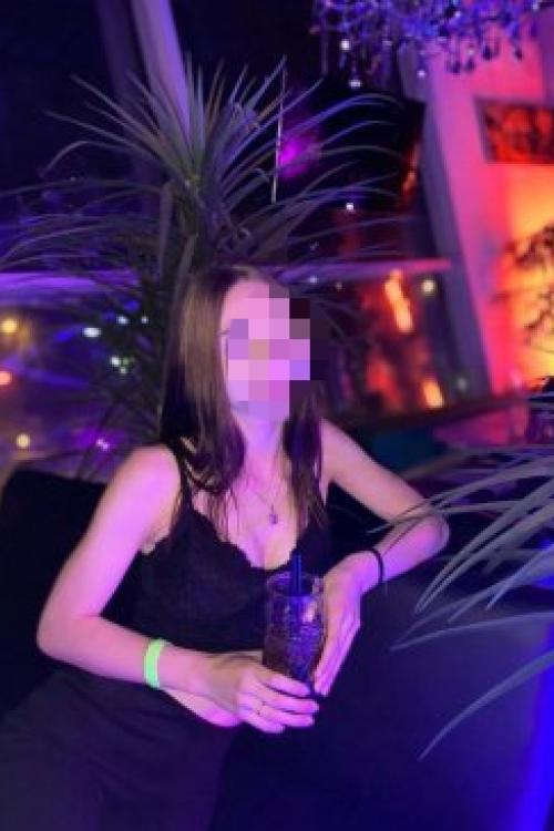 Девушка Проститутка в Питере у метро Гражданский проспект