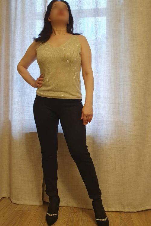 Девушка Проститутка в Питере у метро Технологический институт