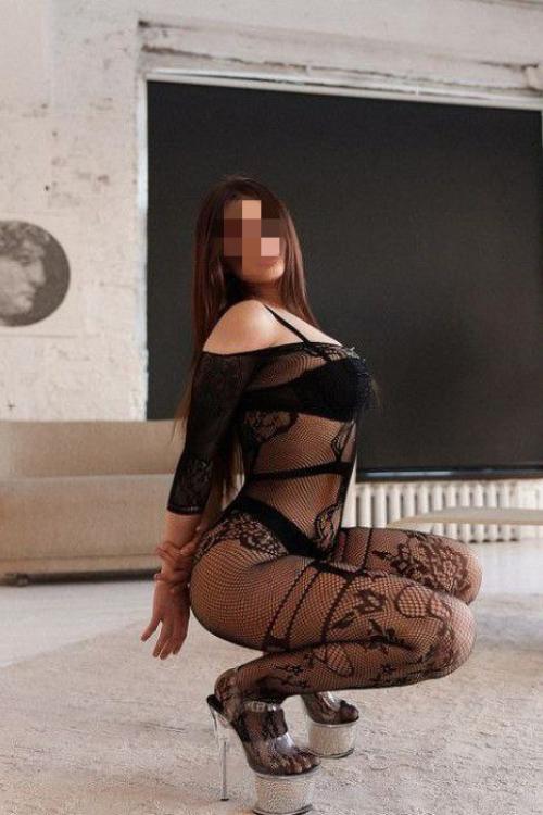 Проститутка Надя, Питера у метро Улица Дыбенко