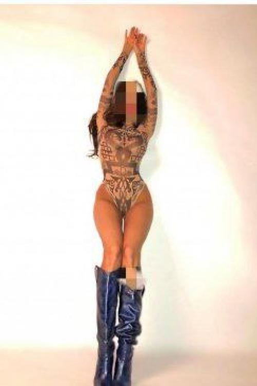 Девушка Проститутка в Питере у метро Проспект Просвещения