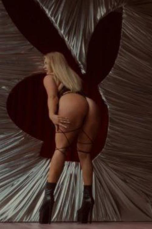 Девушка Проститутка в Питере у метро Политехническая