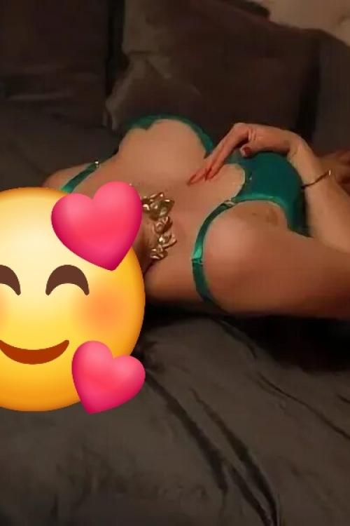 Девушка Проститутка в Питере у метро Проспект Большевиков