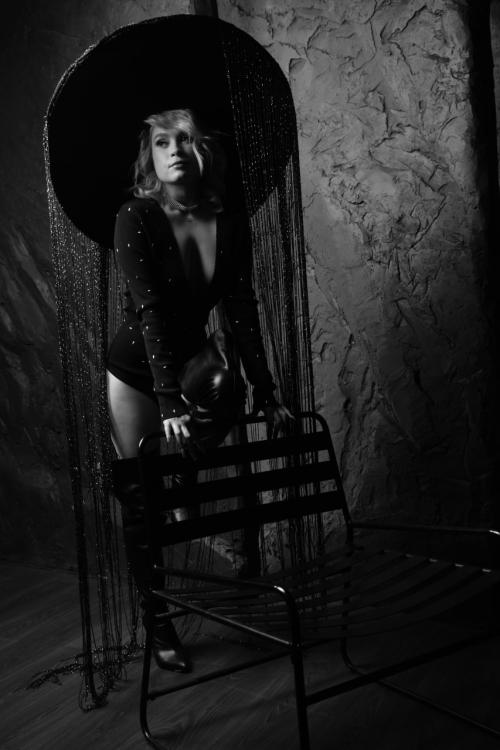 Девушка Проститутка в Питере у метро Ладожская