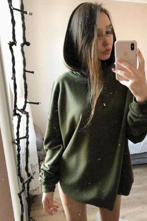 Девушка Проститутка в Питере у метро Парнас