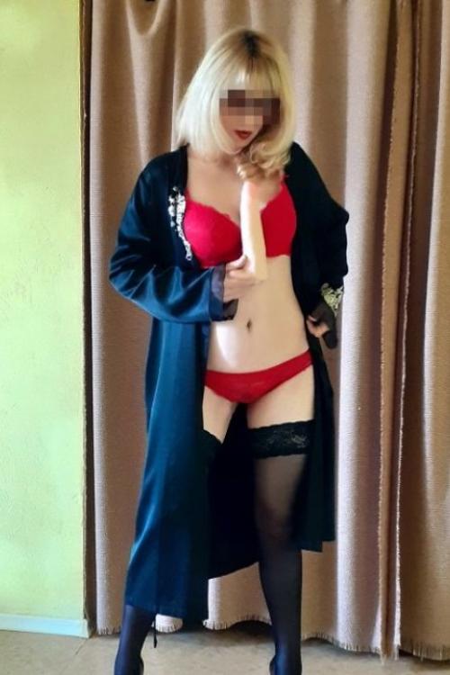 Девушка Проститутка в Питере у метро Ленинский проспект