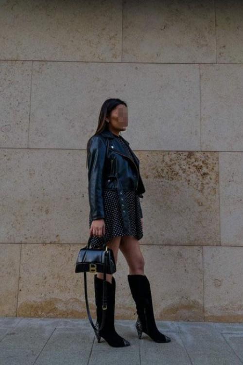 Девушка Проститутка в Питере у метро Проспект Ветеранов