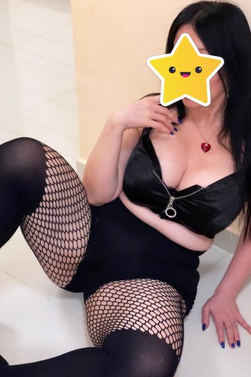 Девушка Проститутка в Питере у метро Проспект Большевиков