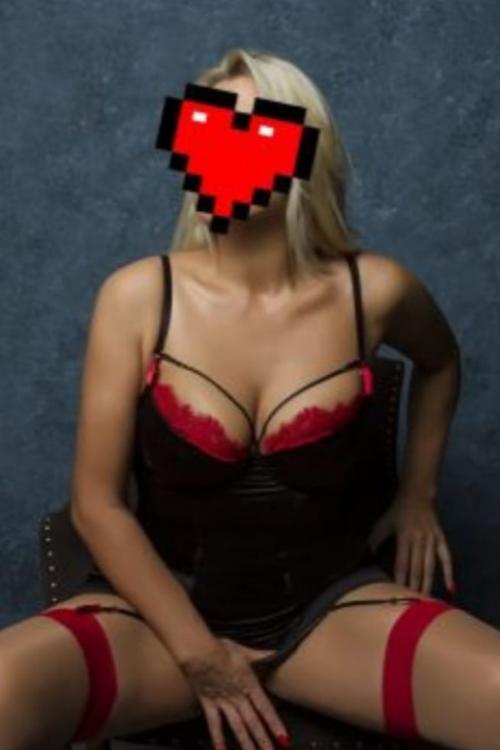 Девушка Проститутка в Питере у метро Фрунзенская