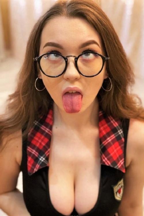 Девушка Проститутка в Питере у метро Бухарестская