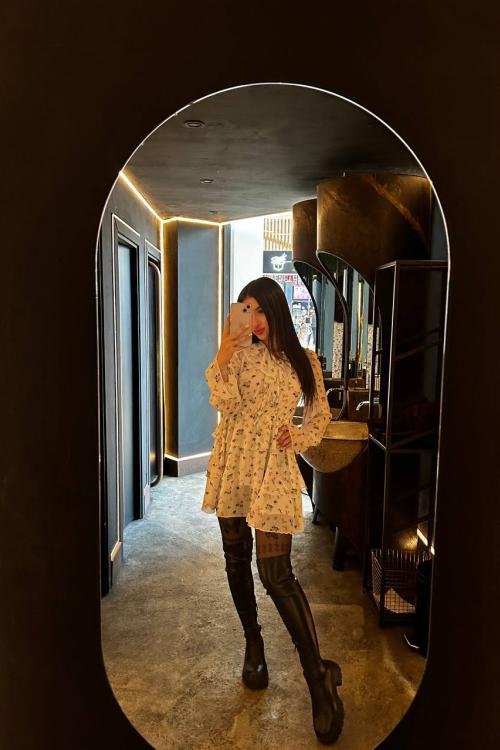 Девушка Проститутка в Питере у метро Кировский завод