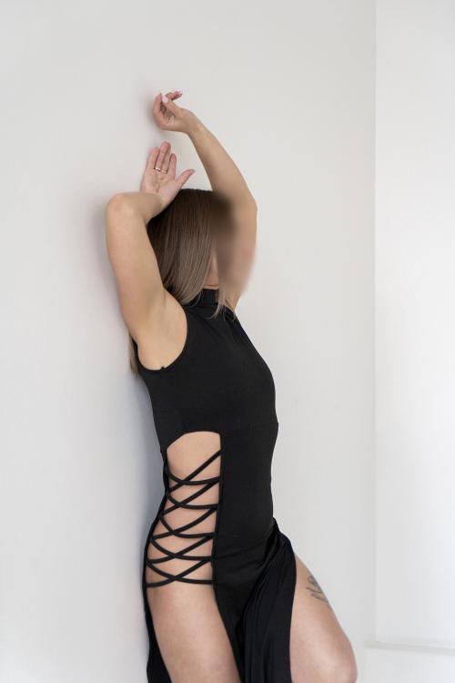 Проститутка Кристина, Питера у метро Проспект Ветеранов