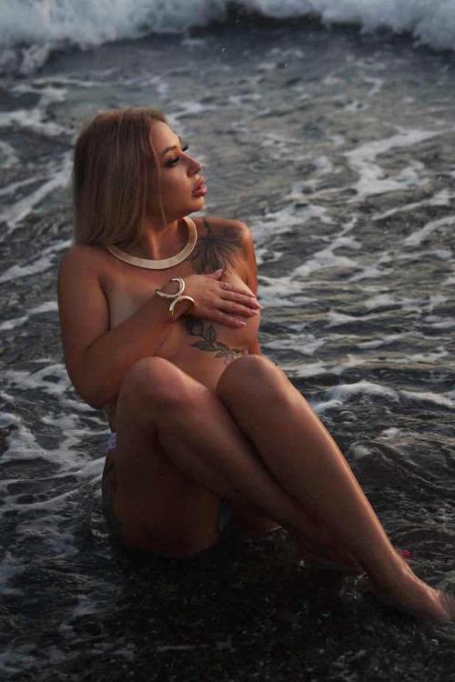 Проститутка Анна, СПб у метро Пионерская