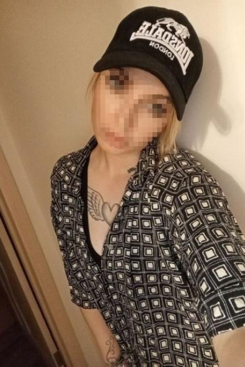 Девушка Проститутка в Питере у метро Политехническая