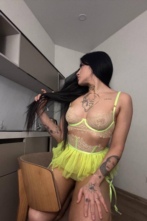 Девушка Проститутка в Питере у метро Академическая