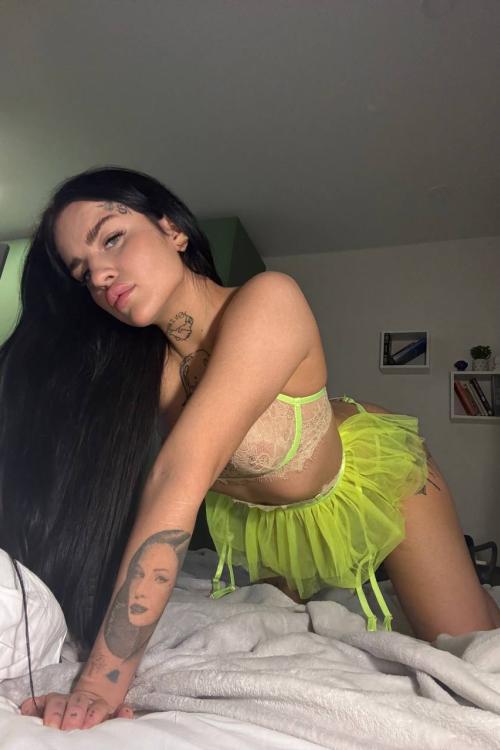 Девушка Проститутка в Питере у метро Академическая