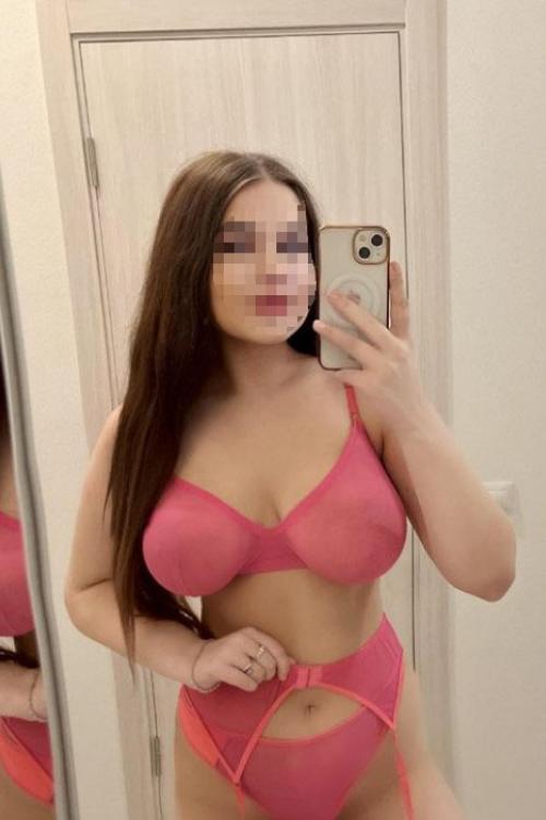 Девушка Проститутка в Питере у метро Проспект Ветеранов