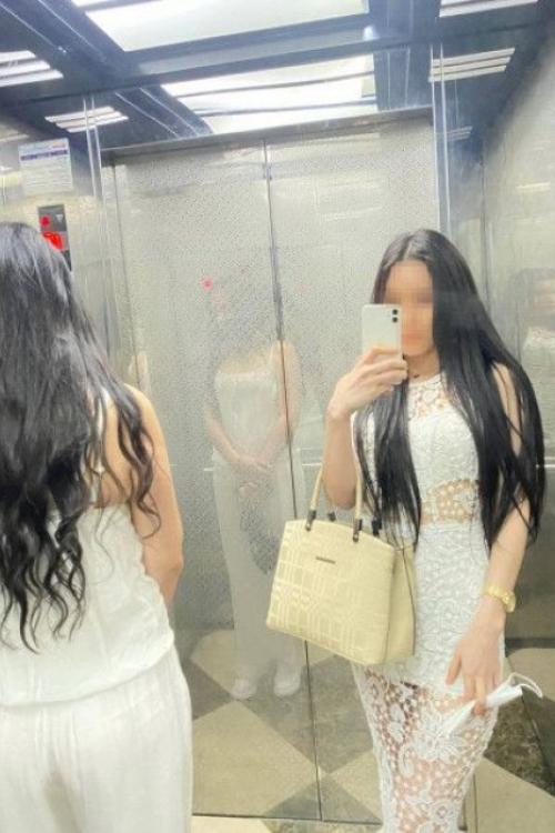 Девушка Проститутка в Питере у метро Ломоносовская