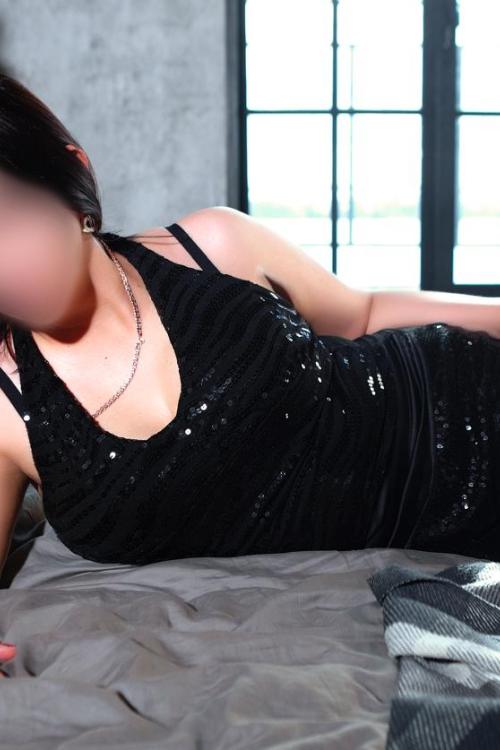 Девушка Проститутка в Питере у метро Лиговский проспект