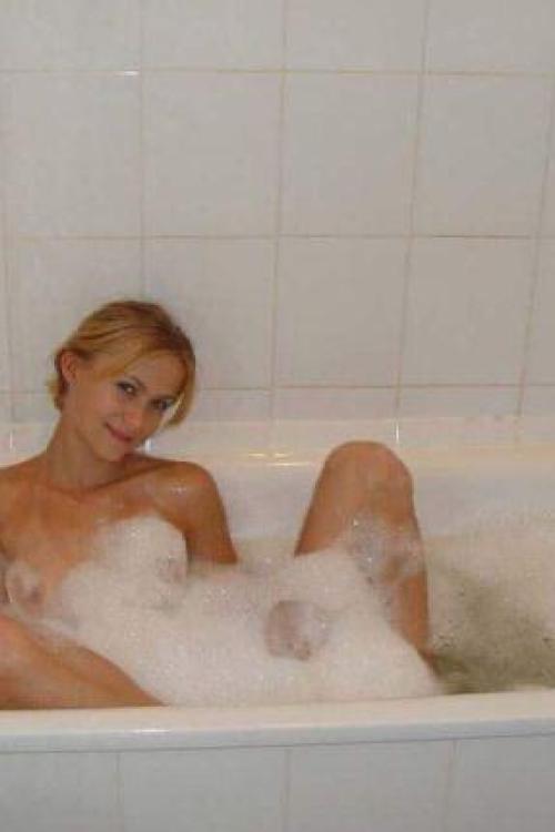 Девушка Проститутка в Питере у метро Новочеркасская