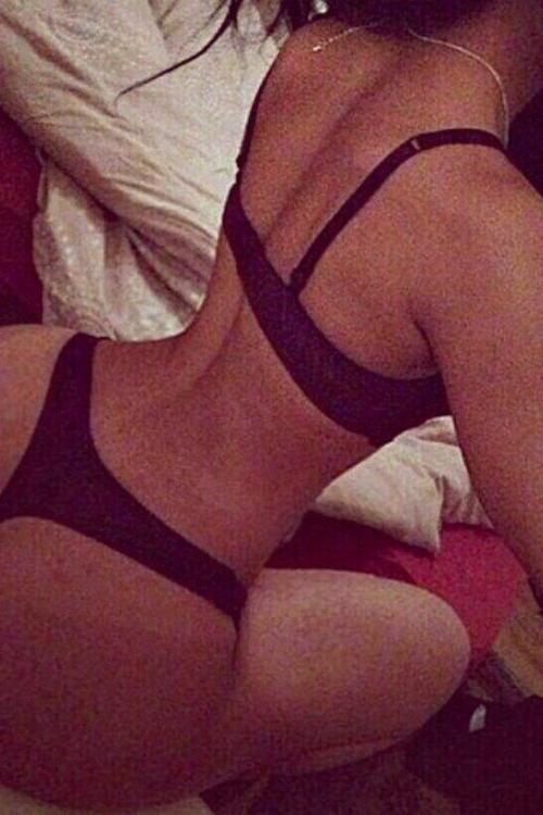 Девушка Проститутка в Питере у метро Маяковская