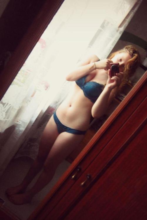 Девушка Проститутка в Питере у метро Василеостровская