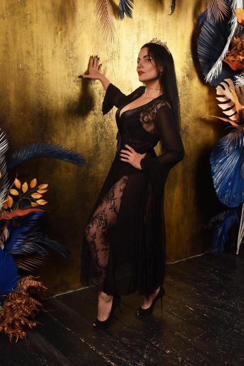 Девушка Проститутка в Питере у метро Пионерская