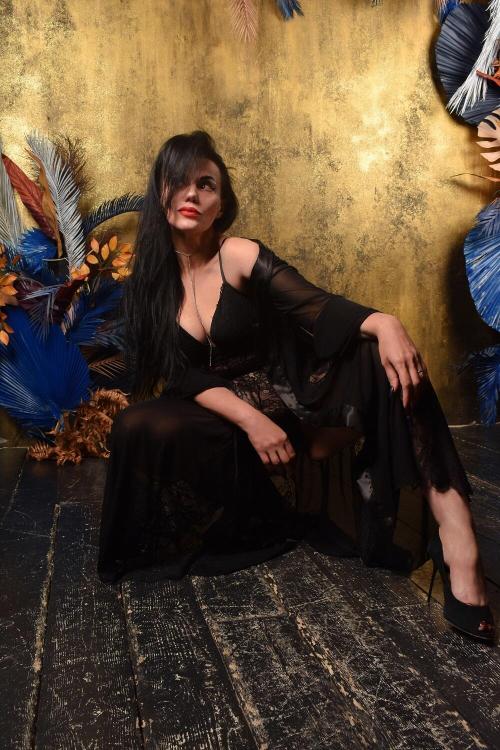 Девушка Проститутка в Питере у метро Пионерская