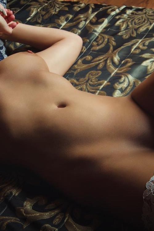 Девушка Проститутка в Питере у метро Чкаловская