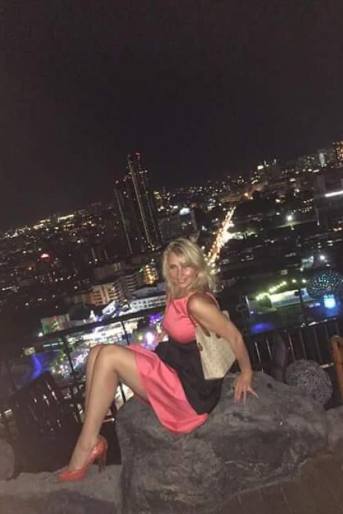 Девушка Проститутка в Питере у метро Фрунзенская