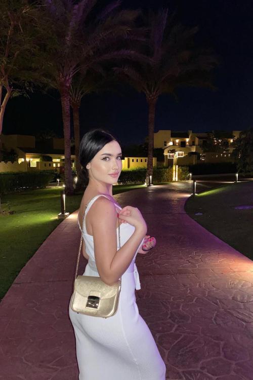 Девушка Проститутка в Питере у метро Адмиралтейская