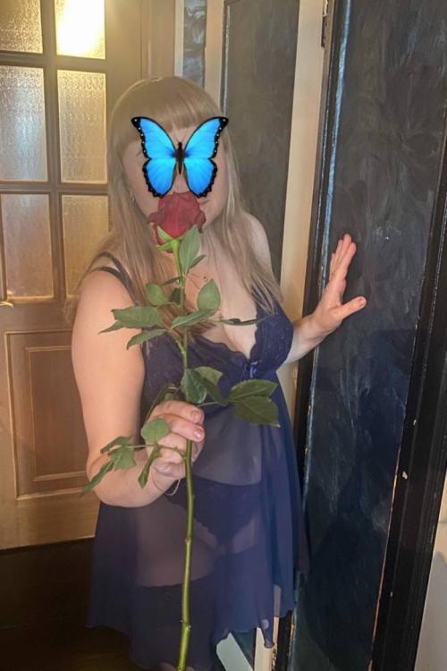 Девушка Проститутка в Питере у метро Сенная площадь