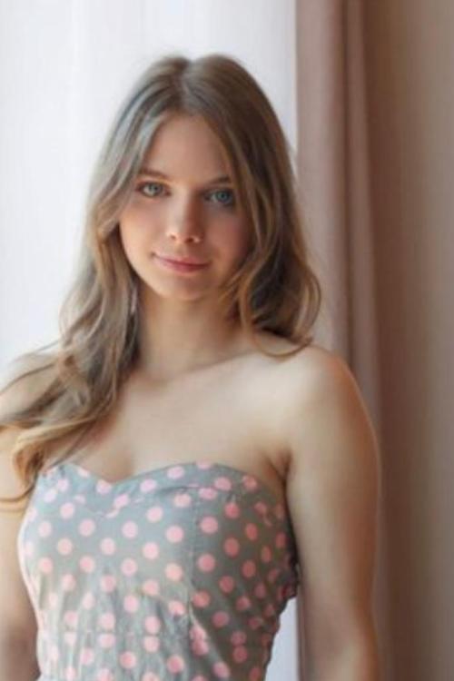 Девушка Проститутка в Питере у метро Адмиралтейская