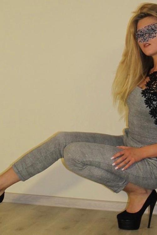 Девушка Проститутка в Питере у метро Адмиралтейская