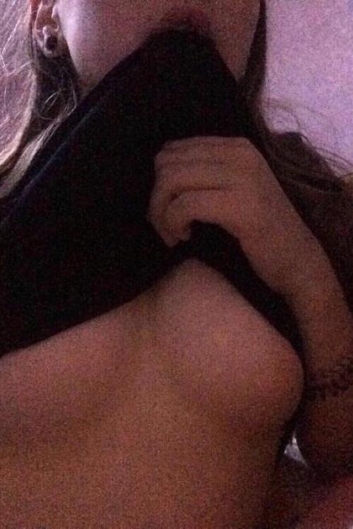 Частные интим объявления в Питере | ОЛЯ рыжая бестыжая инди, 21 годик.