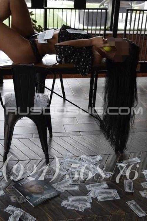 Девушка Проститутка в Питере у метро Рыбацкое