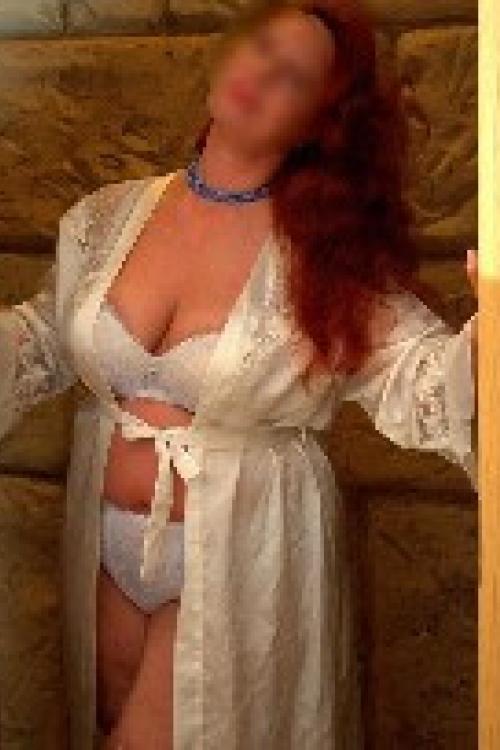 Девушка Проститутка в Питере у метро Рыбацкое